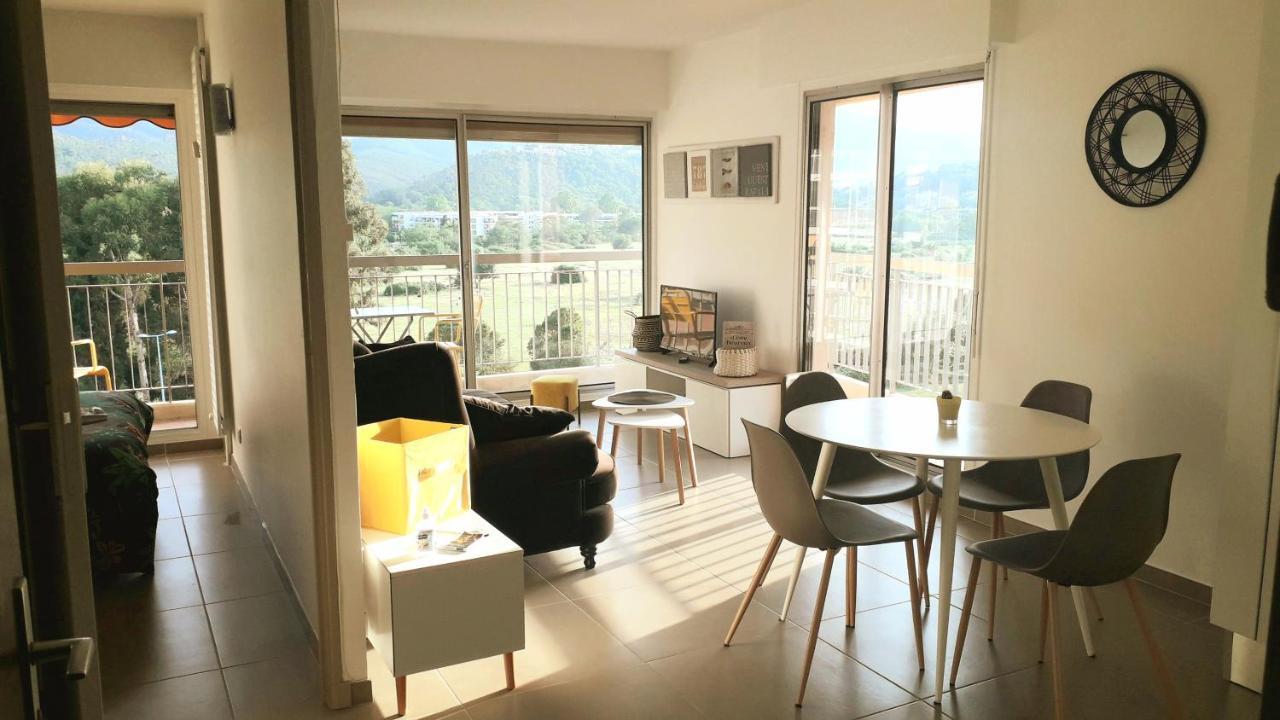 Appartement 2 Pieces Le Gorecki - Residence Du Riou De L'Argentiere A Mandelieu La Napoule, Avec Piscine, Parking Et A Proximite De Tout! Exterior foto